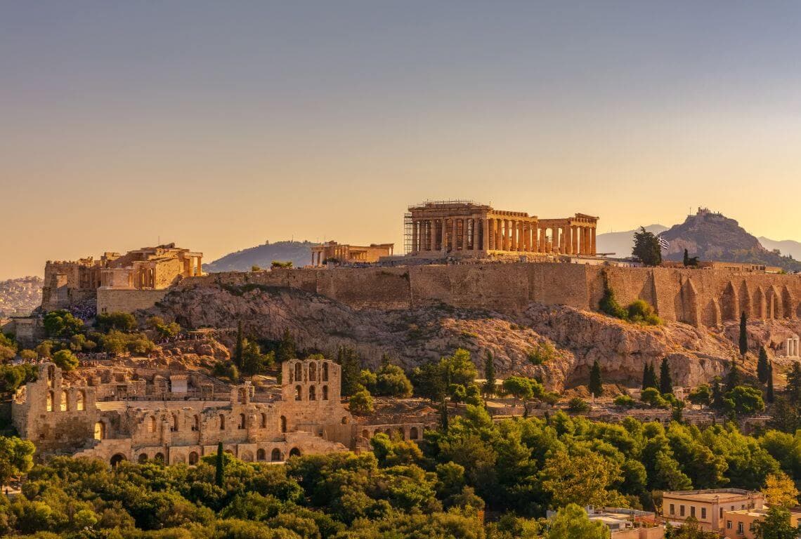 ¿Cómo llegar desde el aeropuerto de Atenas a la Acrópolis?