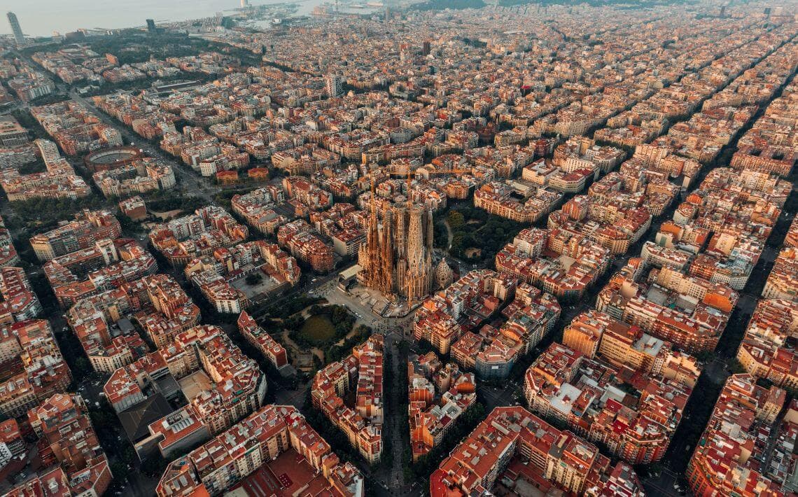 Barcelona Airport to Valencia