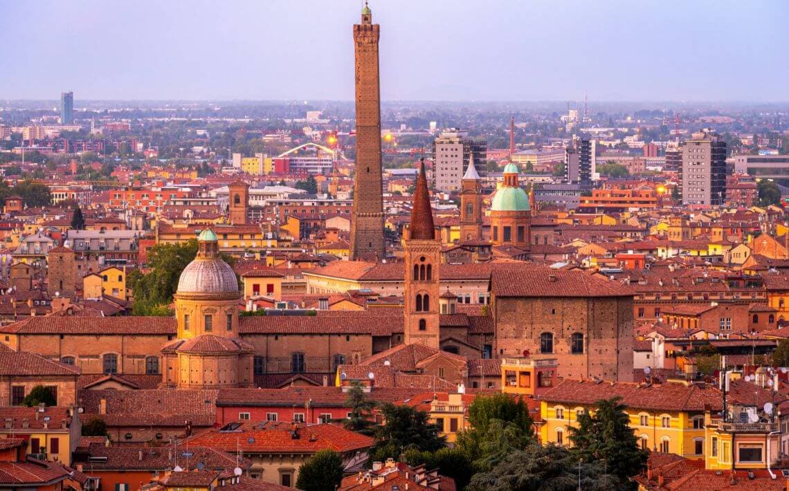 Bologna Airport to Urbino