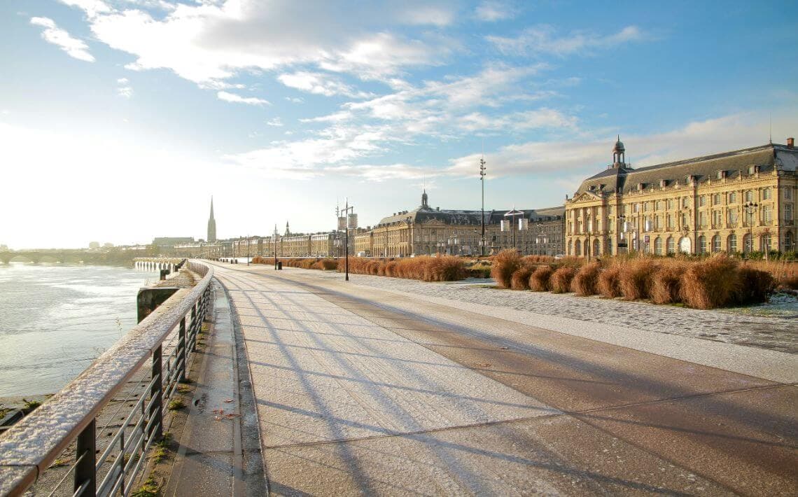 Bordeaux Airport to Cognac