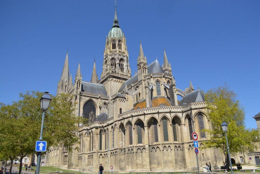 Caen Airport to Bayeux