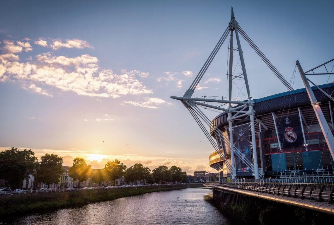 How to Get from Cardiff Airport to Swansea?