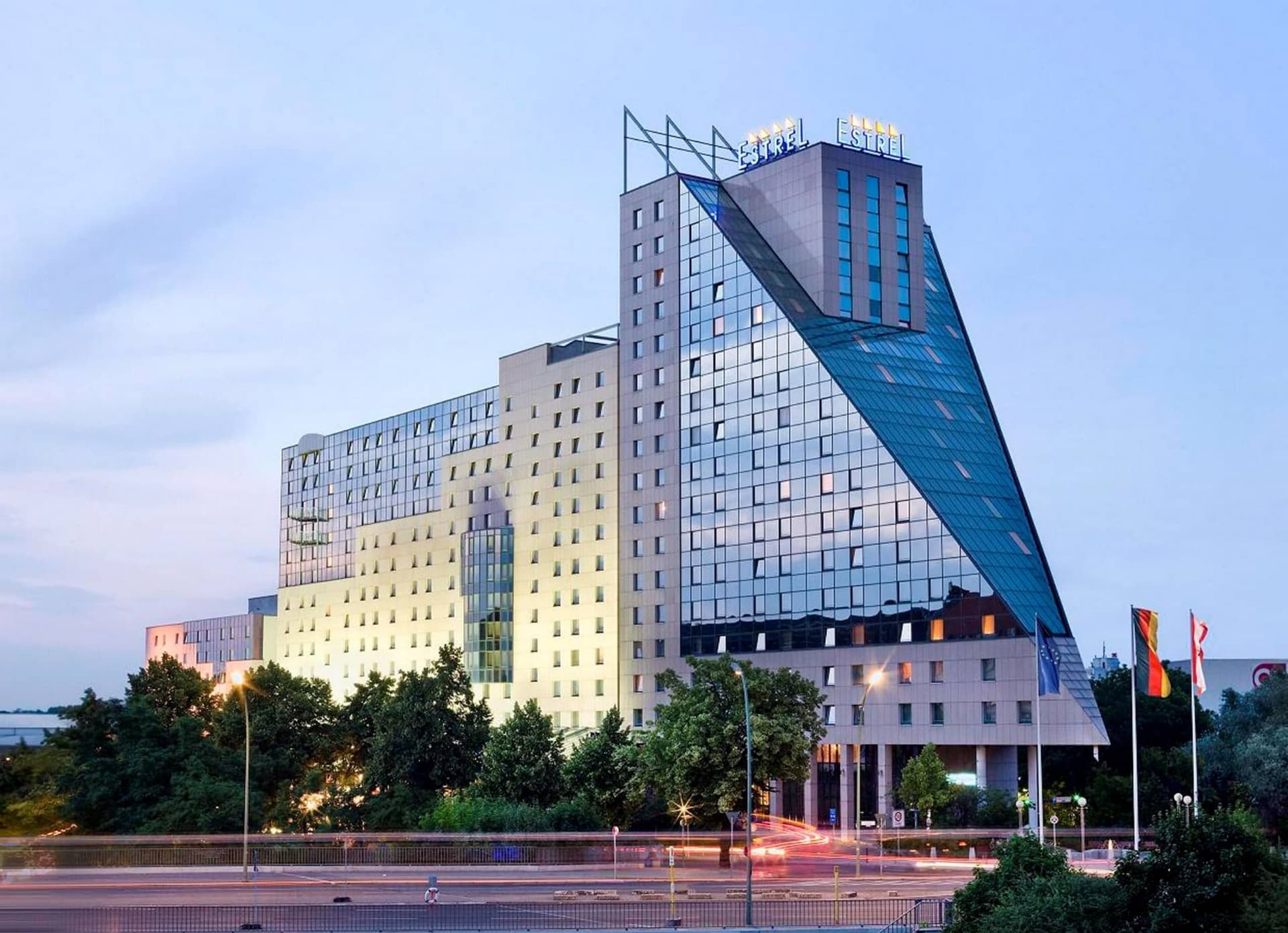 Berlin Brandenburg Airport To Estrel Berlin Hotel