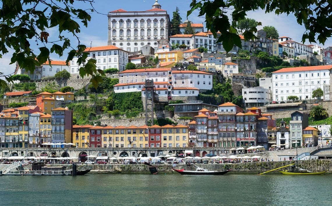 How to get to Coimbra?