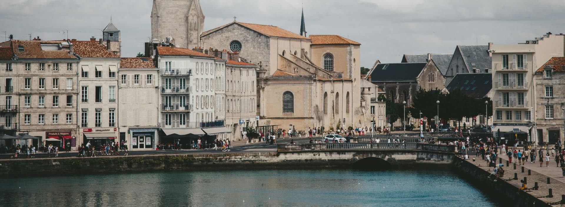 La Rochelle Airport to Royan