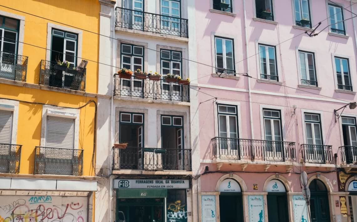 Lisbon Airport to Bairro Alto
