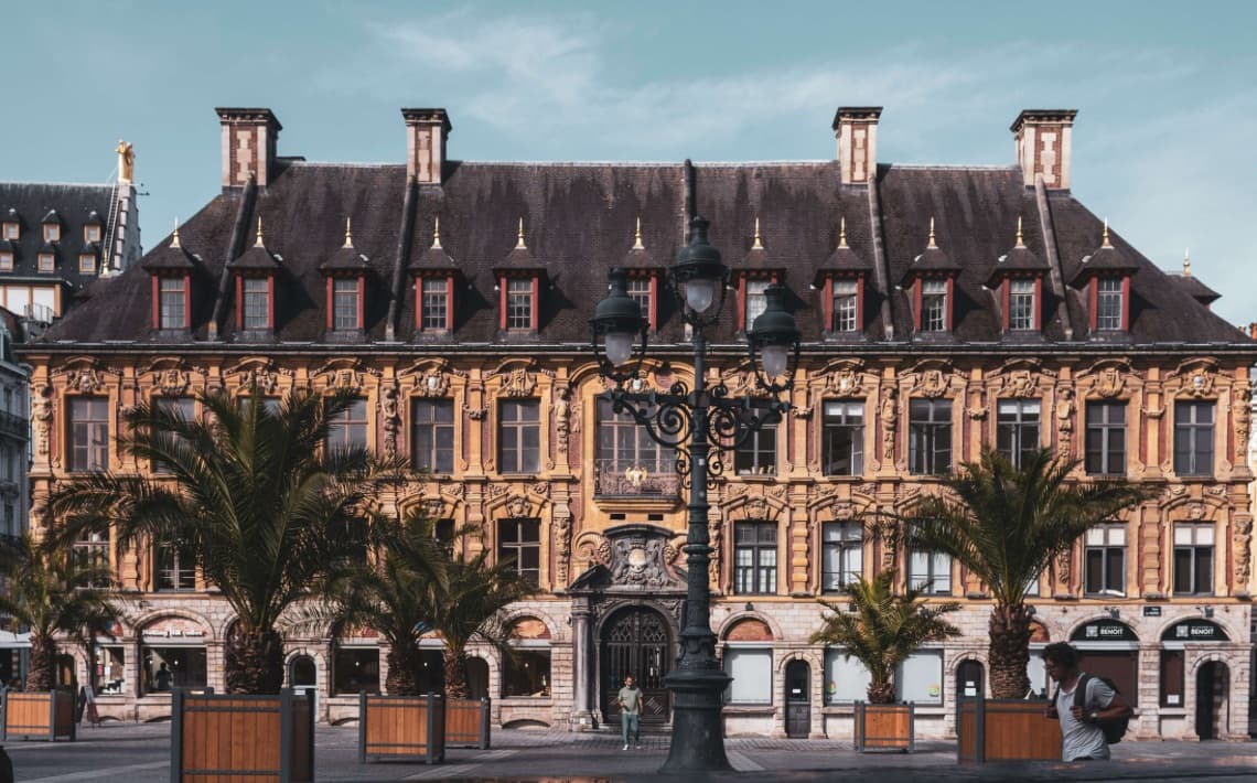 Paris Beauvais Airport to Lille