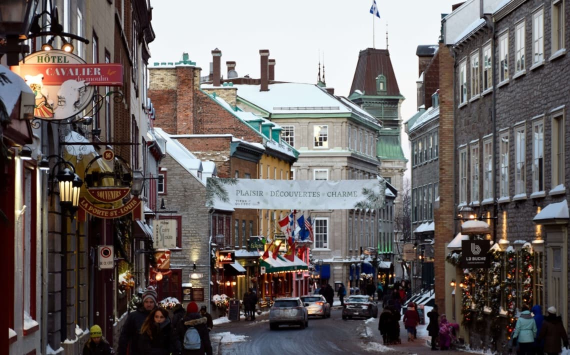 Quebec City Airport to Old Quebec