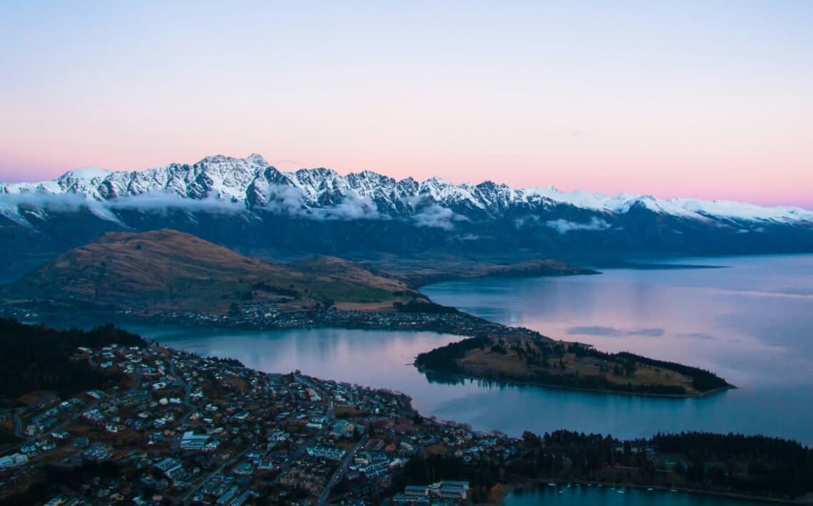 Queenstown Airport to City Centre
