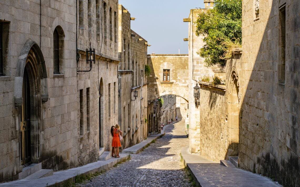 Rhodes Airport to Rhodes Town