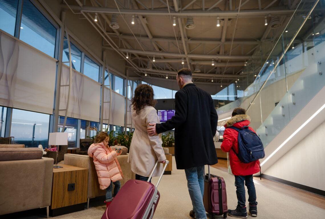 7 Tips for You to Safely Check-In Bags at the Airport