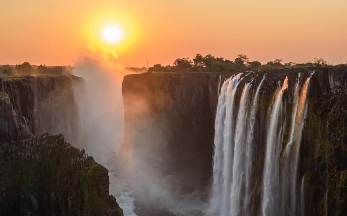 Victoria Falls Airport to Kasane