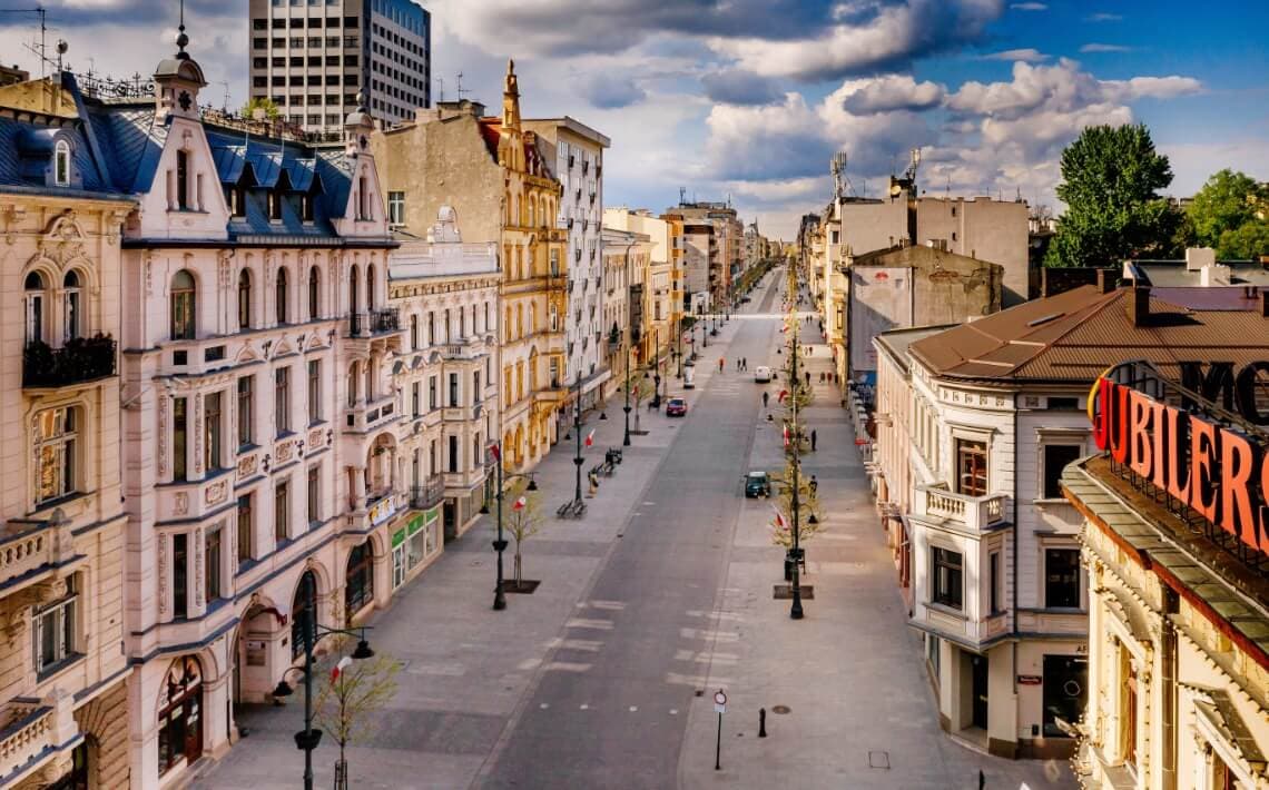 Warsaw Modlin Airport to Lodz