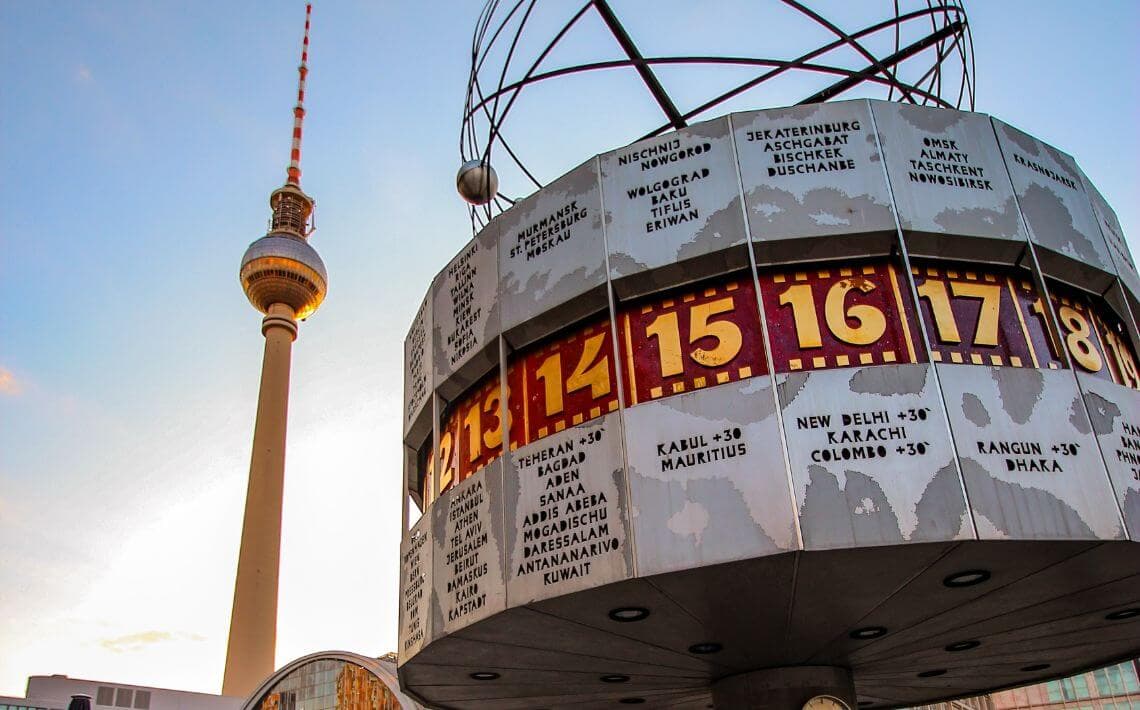 ¿Cómo llegar desde el aeropuerto de Berlín a Alexanderplatz