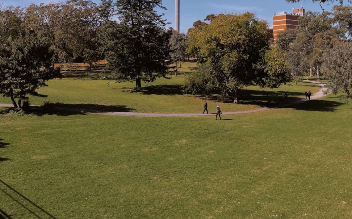 Brisbane Airport to Collingwood Park