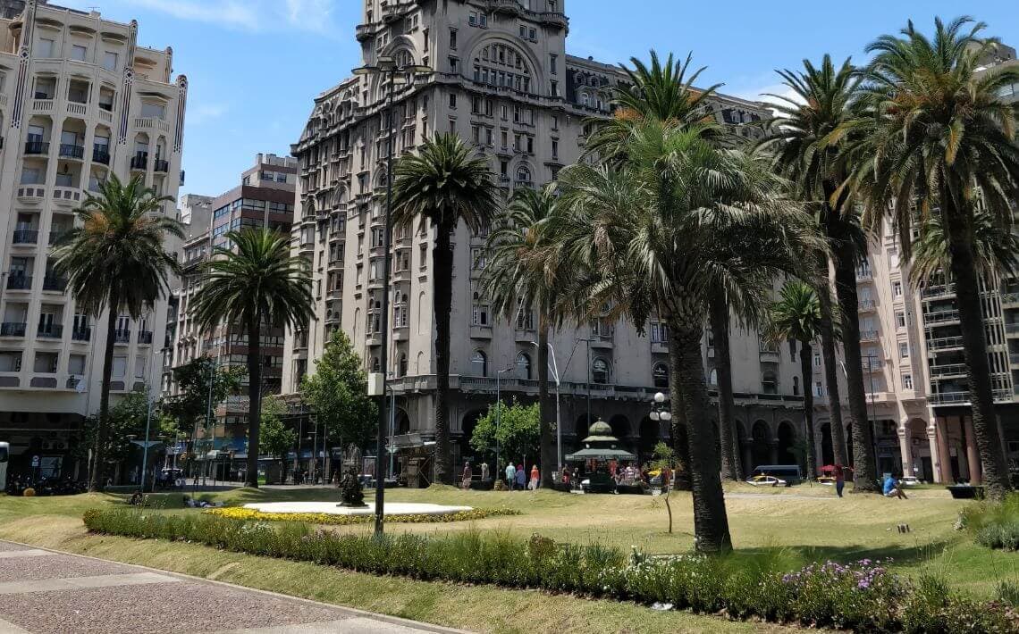 Carrasco Airport to Montevideo City Center