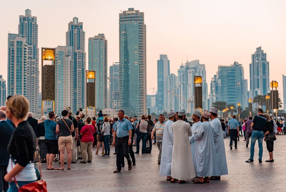 How to Get from Dubai Airport to Abu Dhabi Airport?