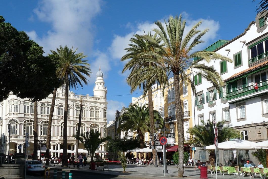 Gran Canaria Airport to Las Palmas