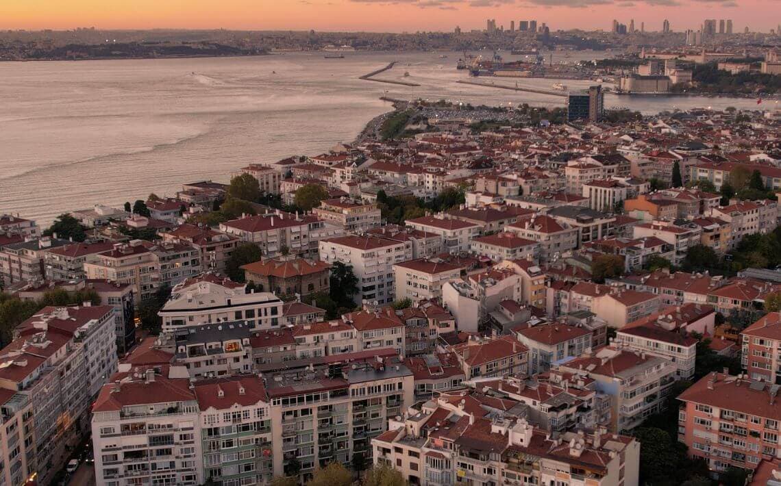Istanbul SAW Airport to Kadikoy