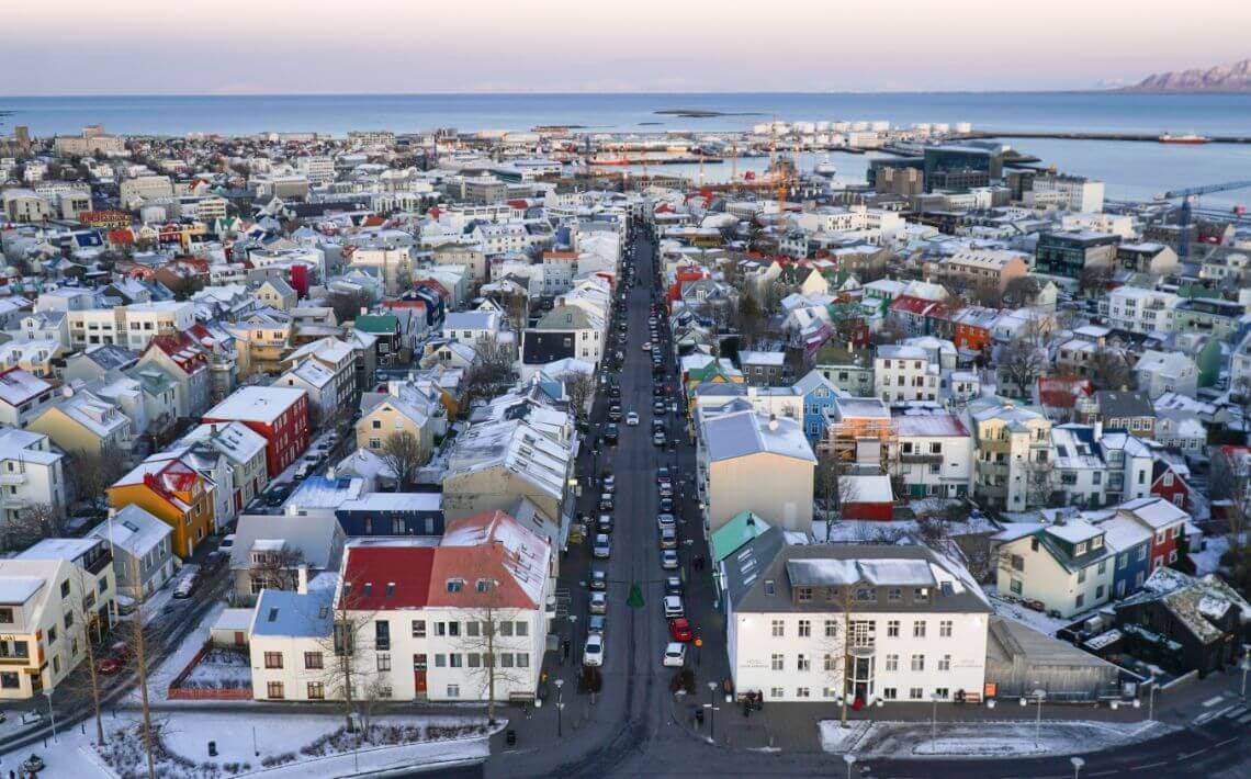 Keflavik Airport to Fosshotel Reykjavík