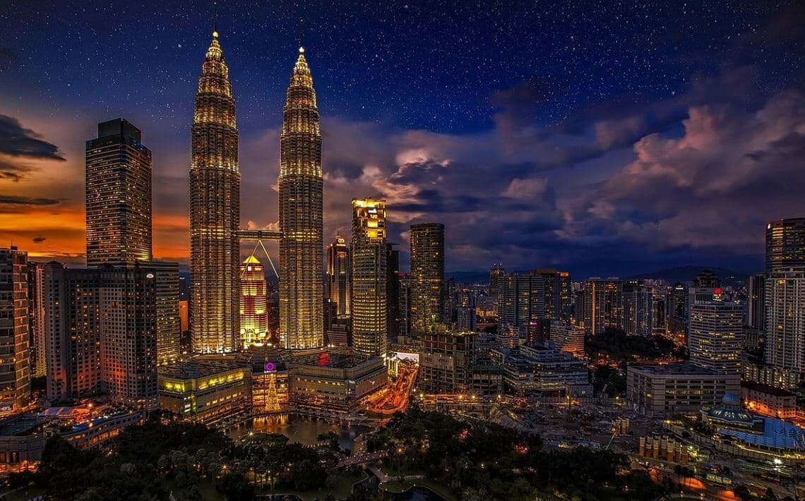 Kuala Lumpur Airport to Merdeka 118 Tower