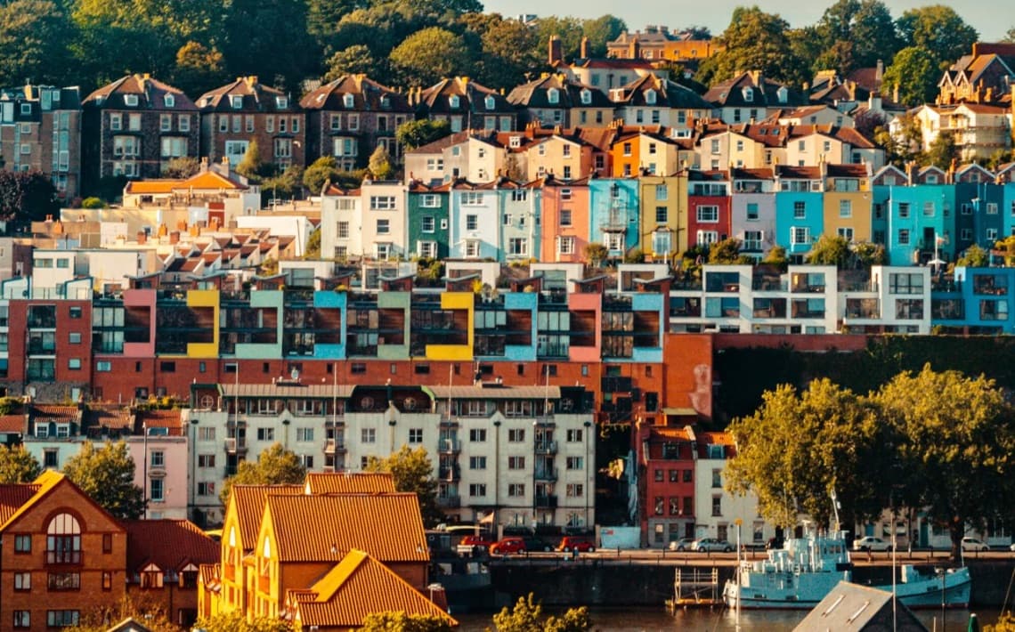 London Gatwick Airport to Bristol Cruise Terminal