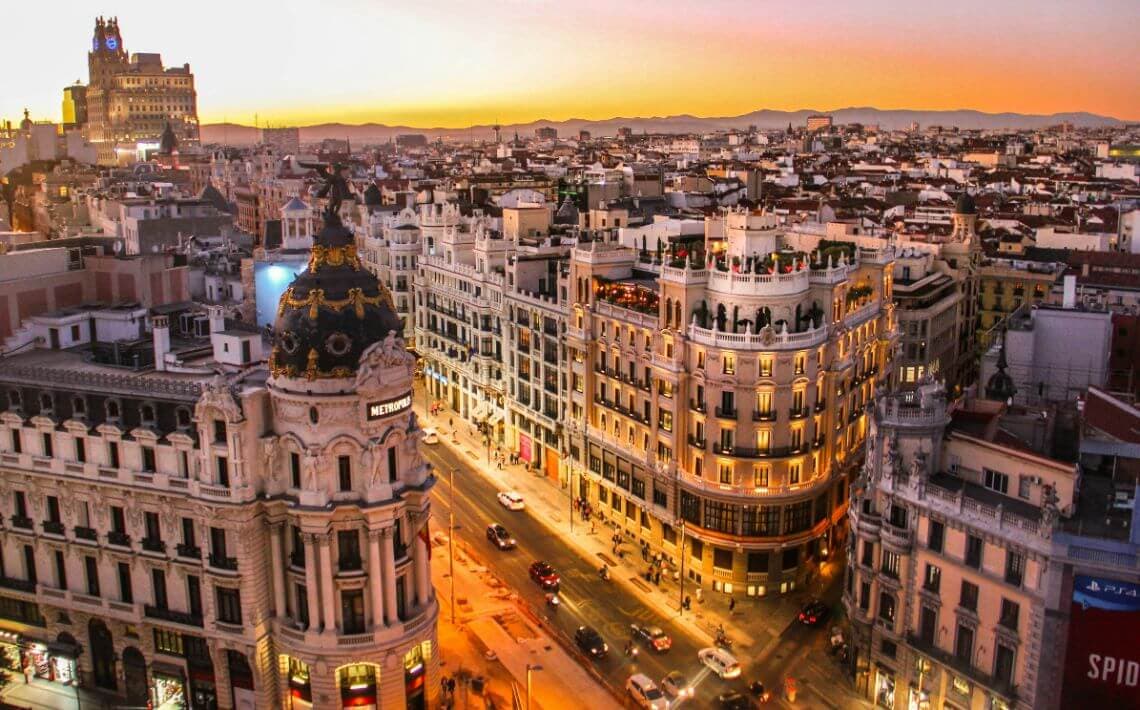 Madrid Airport to Opera Metro Station