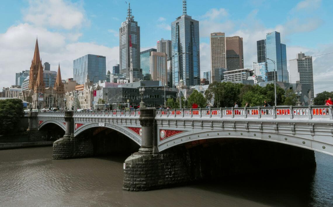 Melbourne Airport to Mornington Peninsula