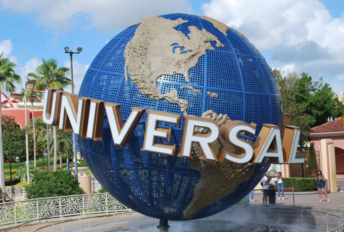 Orlando MCO Airport to Universal Studios and Disney World