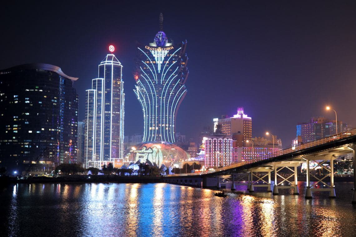 De l'aéroport de Hong Kong à Macao