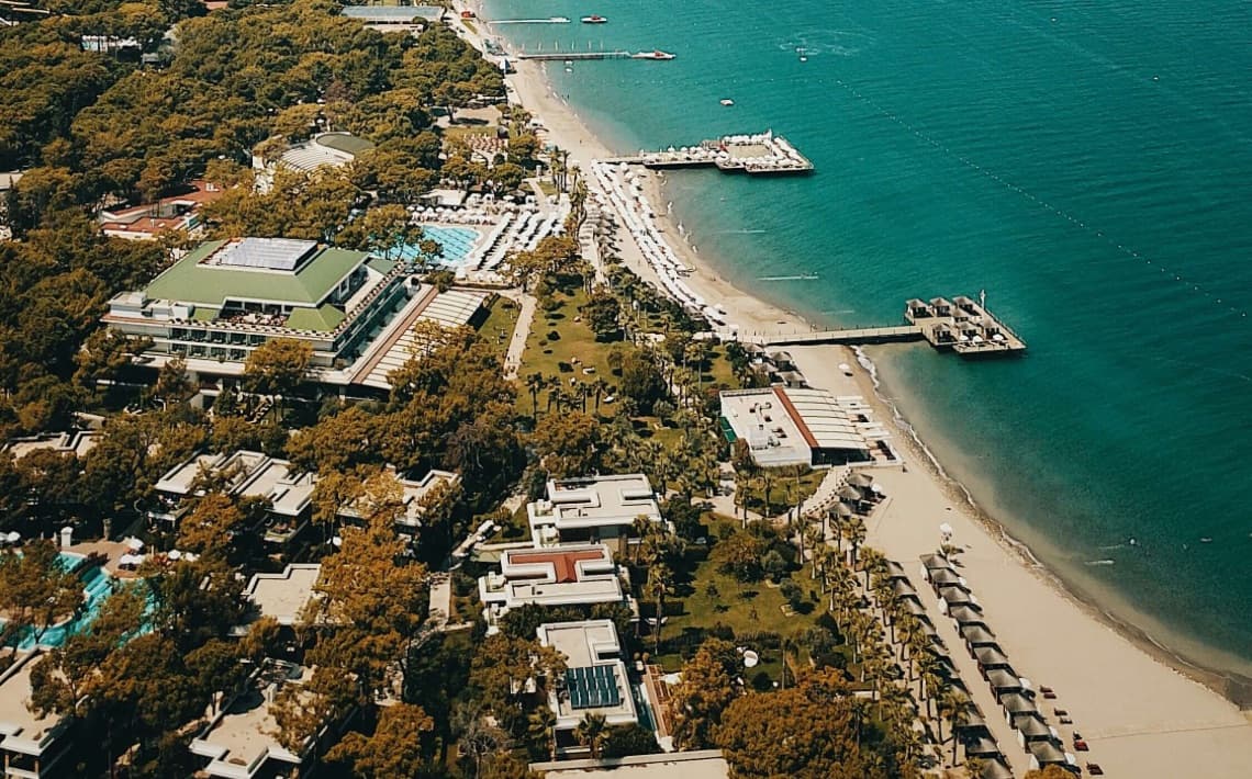 Vom Flughafen Antalya ins Stadtzentrum